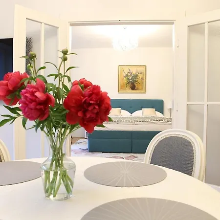 Apartma V Srdci Podebrad Апартаменты Подебрады