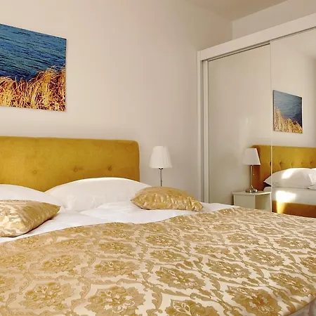 Apartma V Srdci Podebrad * Подебрады