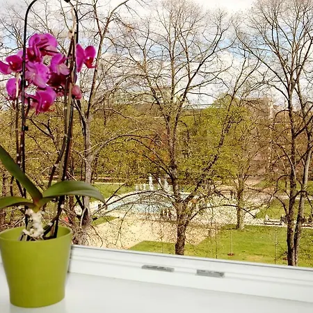 Apartma V Srdci Podebrad Apartment *